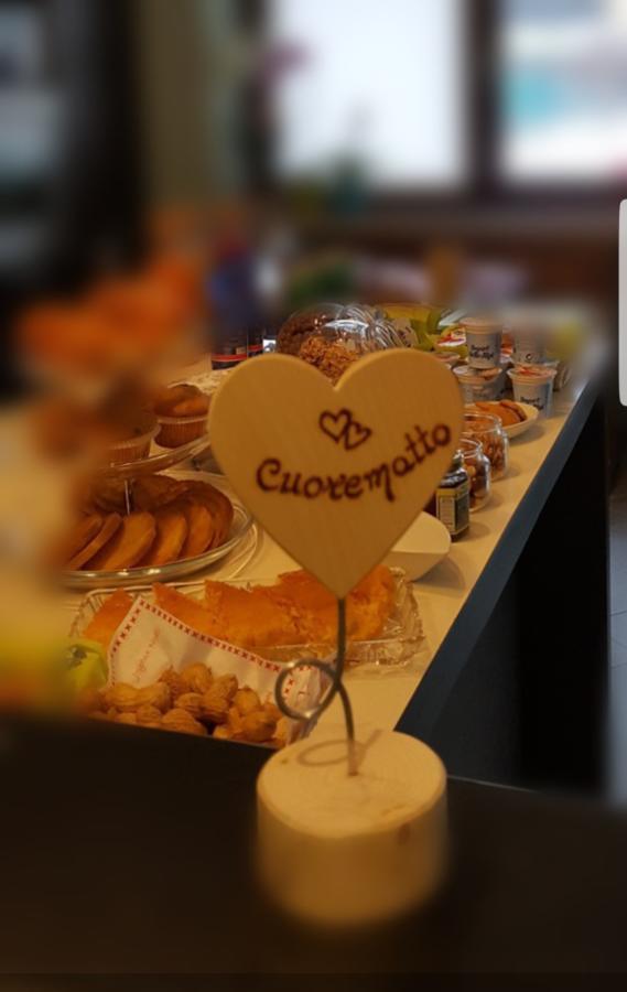 Cuorematto Poggiridenti Dış mekan fotoğraf